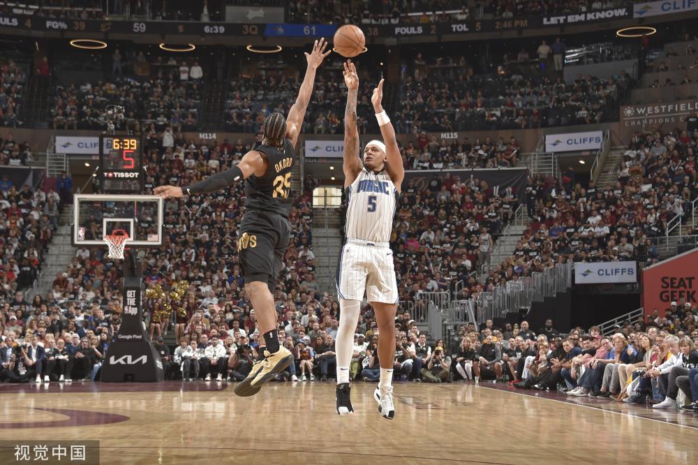 如今的他要 如今的他要