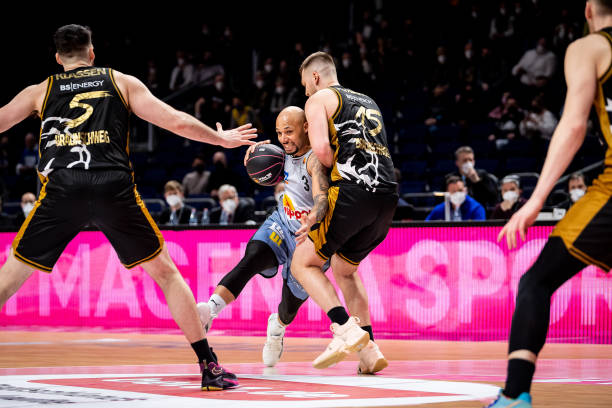 埃基蒂克 埃基蒂克