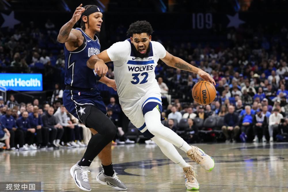 在对阵马刺 在对阵马刺