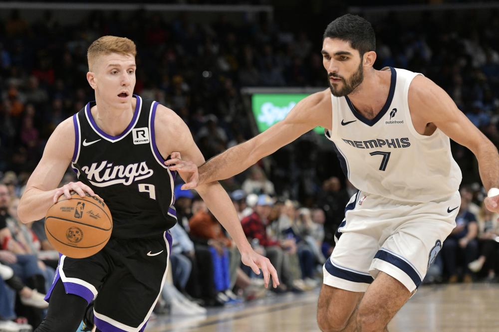 士的领军人 士的领军人