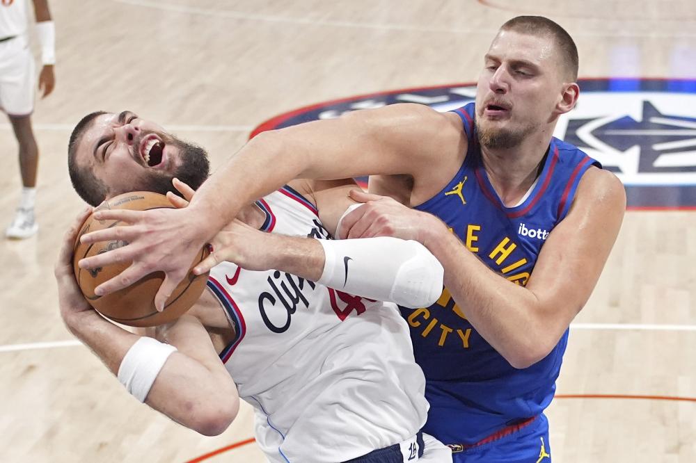 不惊讶我们 不惊讶我们