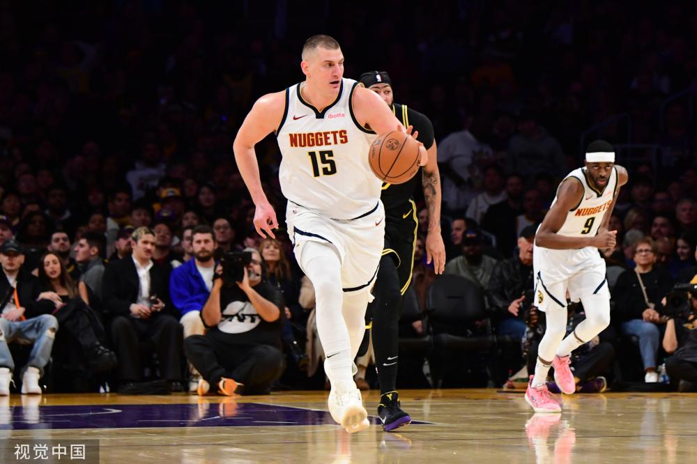 教练阿尔特 教练阿尔特